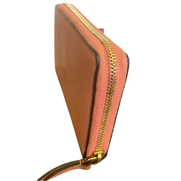 GUCCI EUC GG Marmont Ribbon Lambskin Leather
Wallet- Japan Exclusive Pink - Picture 3 of 11